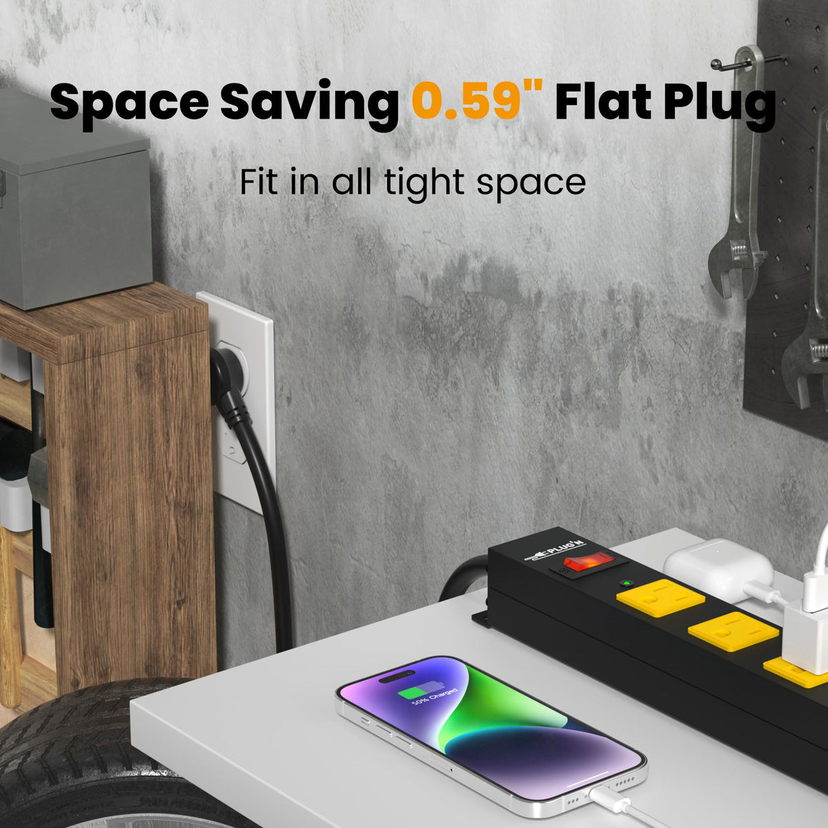 Plug'n industrial heavy-duty strip ideal for workbenches and garages.