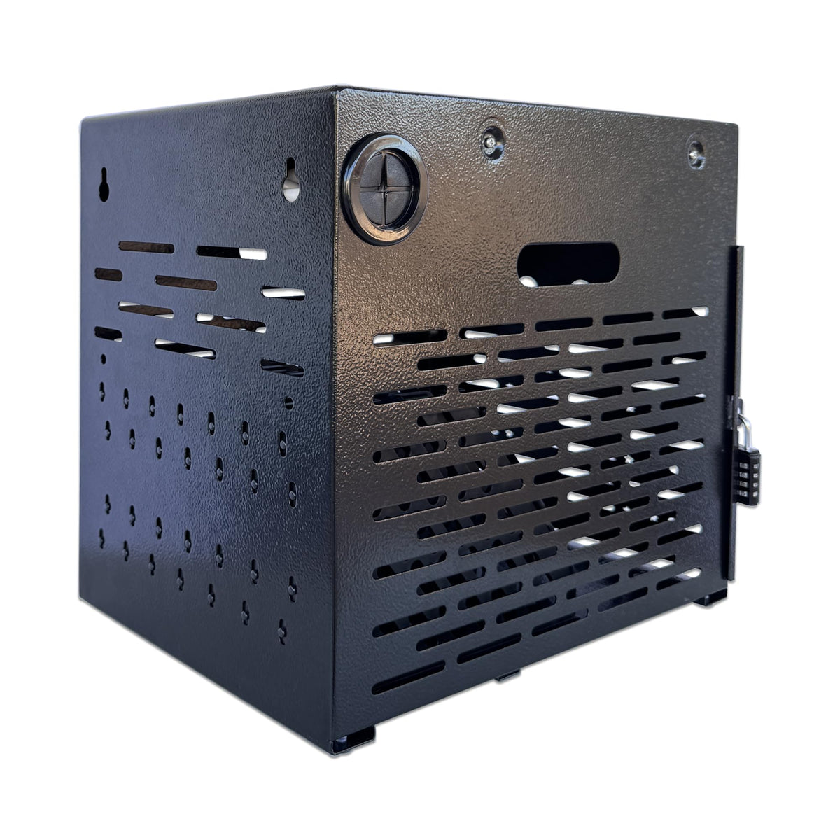 Plugsharge classroom device-management view shows secure multi-device charging.
