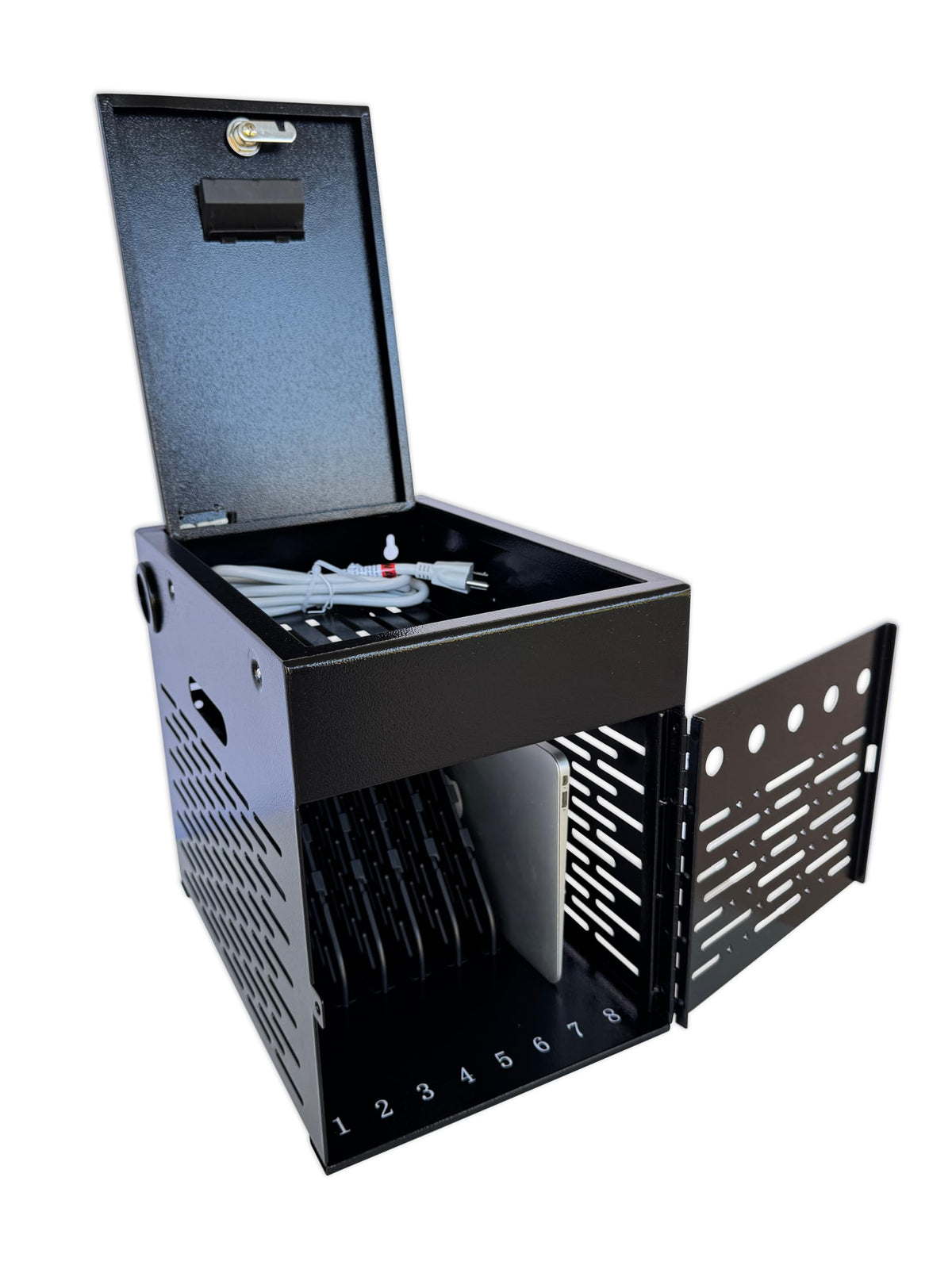 Plugsharge wall- or desk-mount installation kit enables flexible placement.
