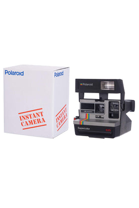 Polaroid Supercolor 635 travel scene captures spontaneous moments on the move