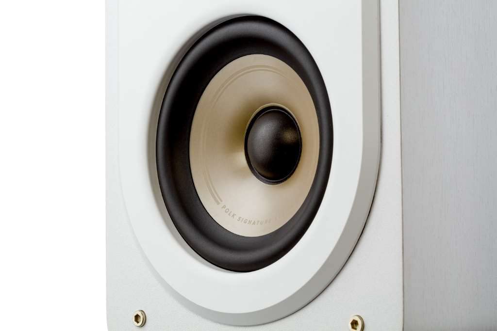 Polk Signature Elite ES15 wall-mount-ready with mounting points