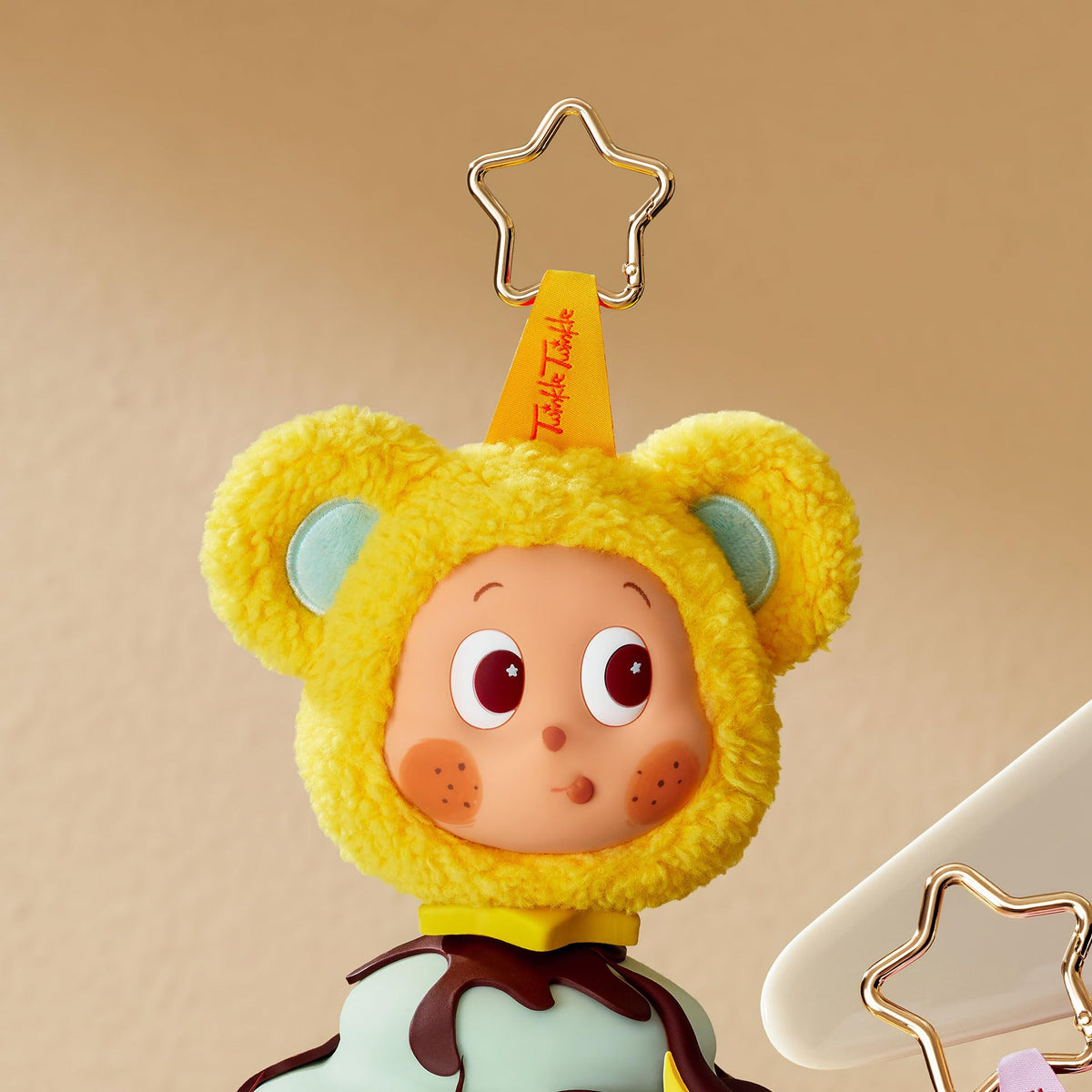 POP MART Twinkle Twinkle gift-ready packaging suggesting a thoughtful present