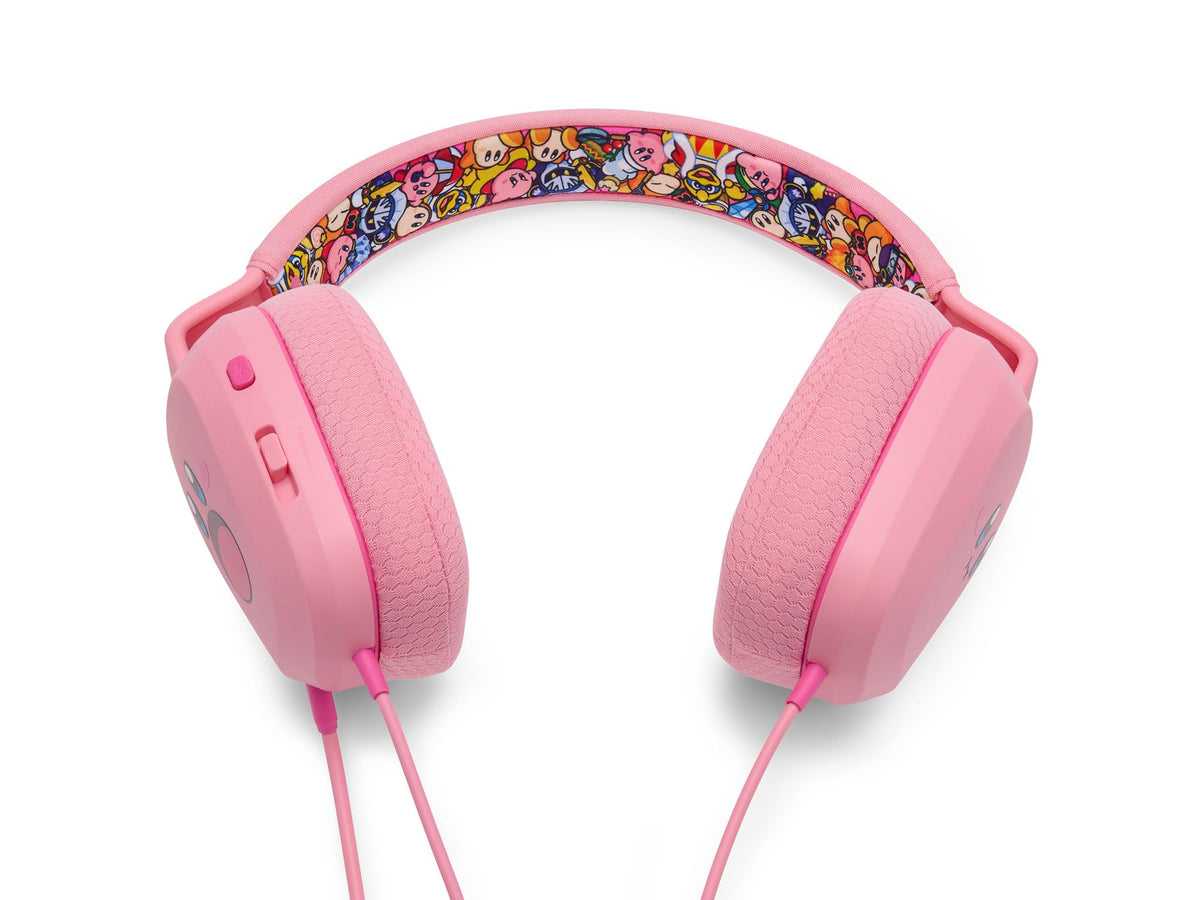 PowerA Kirby Mouthful 3.5 mm plug connection ready to clip into Nintendo Switch for lag-free audio