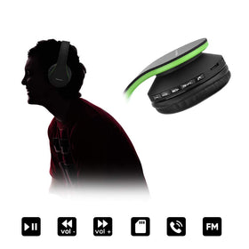 PowerLocus built-in microphone supports hands-free calls on the go.