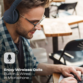 PowerLocus P6 wired option for uninterrupted playback when needed