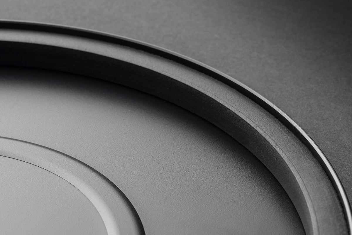 Pro-Ject Debut Carbon EVO platter with damping close-up reducing resonance.