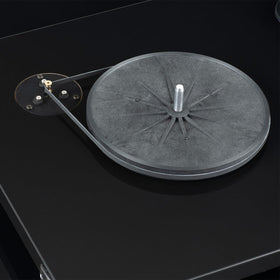 Pro-Ject T1 Evo rear connections for quick audio integration.