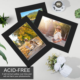 Prudiut mat decor for photos and artwork adds depth and protection.