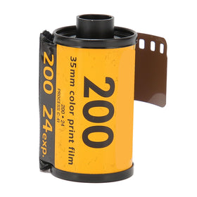 Pyhodi Kodak Gold 200 front packaging showing roll and benefits