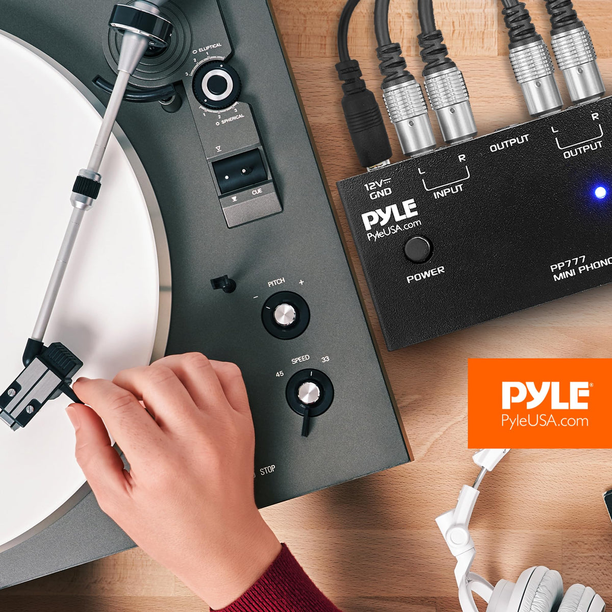 Pyle PP777 setup with turntable and speakers for quieter, cleaner audio.