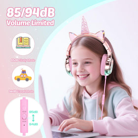QearFun headphones with built-in microphone for online classes