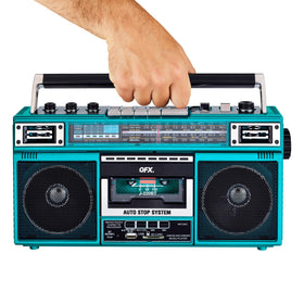 QFX top controls with equalizer and buttons for precise audio adjustments
