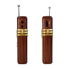 QFX Retro1958 compact pocket-size fits easily in bags for on-the-go listening.