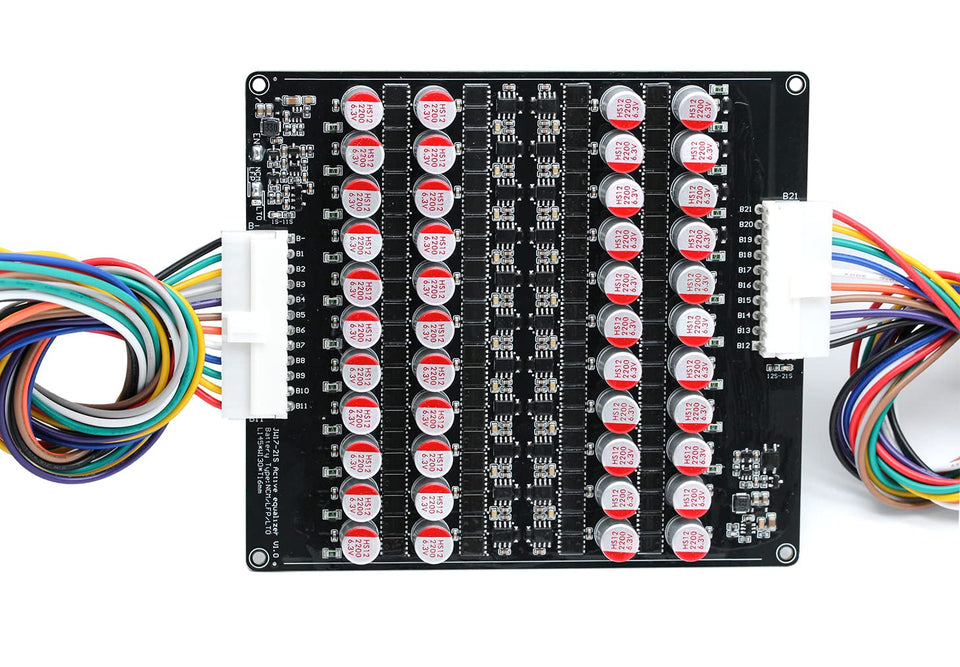 QINIZX 21S balancer board top view with status LED for quick monitoring.