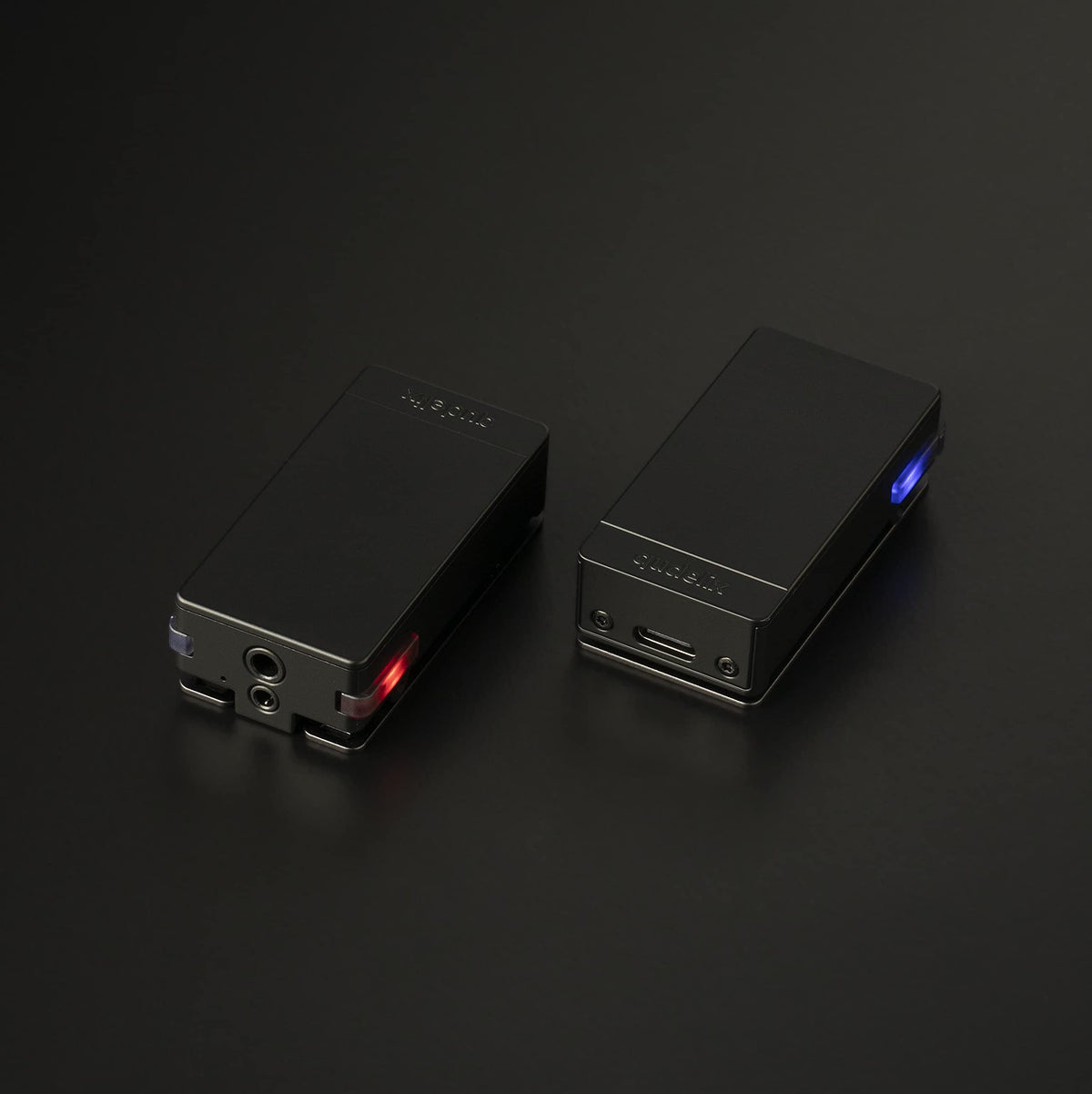 Qudelix-5K 3.5mm unbalanced output close-up for versatile listening