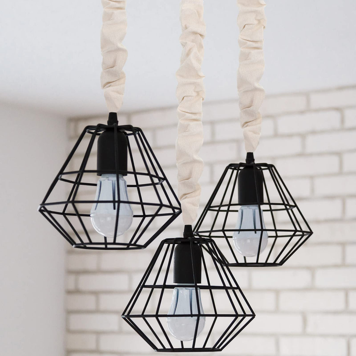 Queekay chandelier wire organization reduces clutter and tangling.