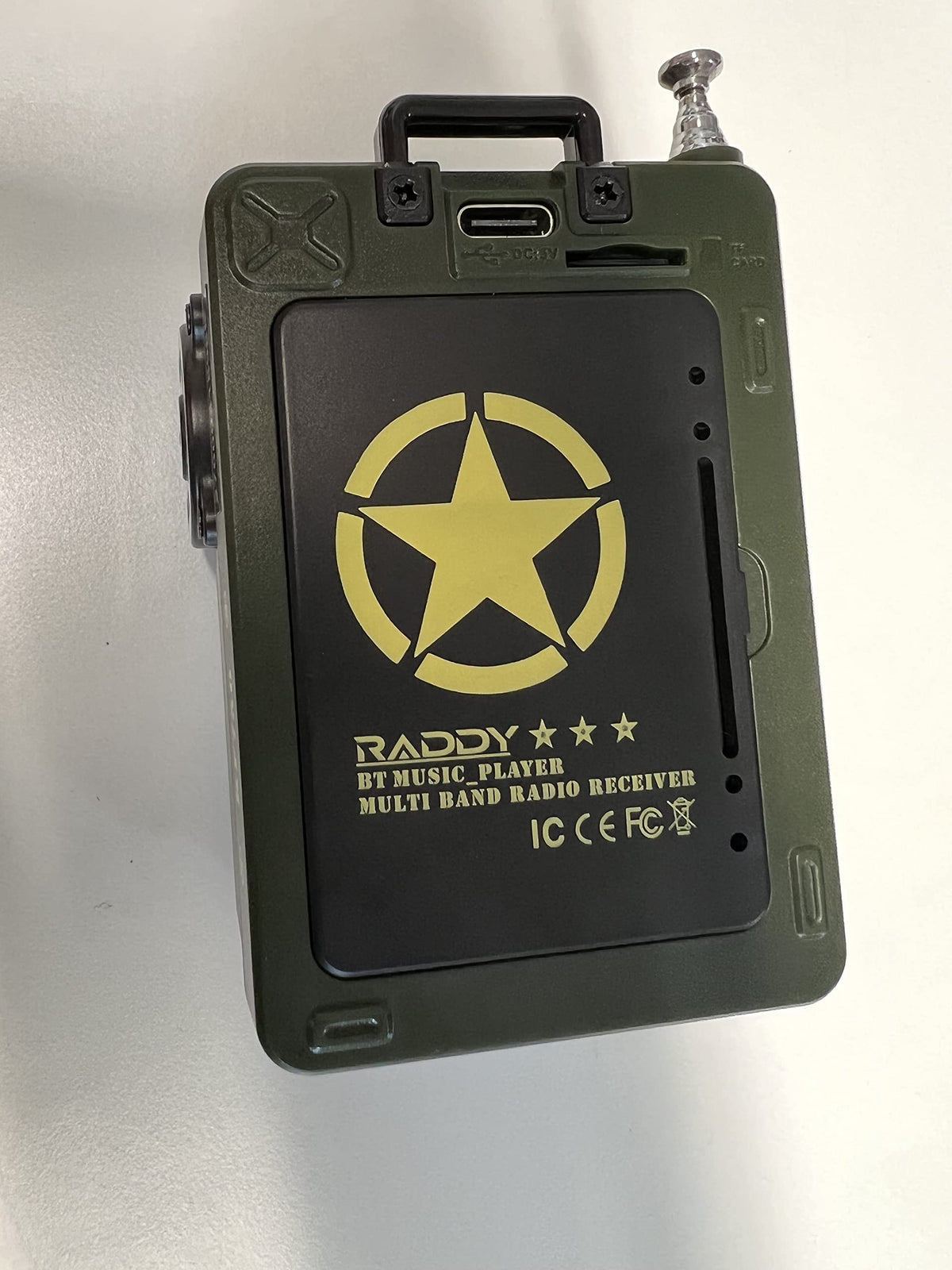 Radioddity RF750 display showing NOAA weather alert ready for emergency updates