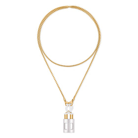 Raueupo noise-free silicone-conductor lanyard keeps listening uninterrupted during daily use.