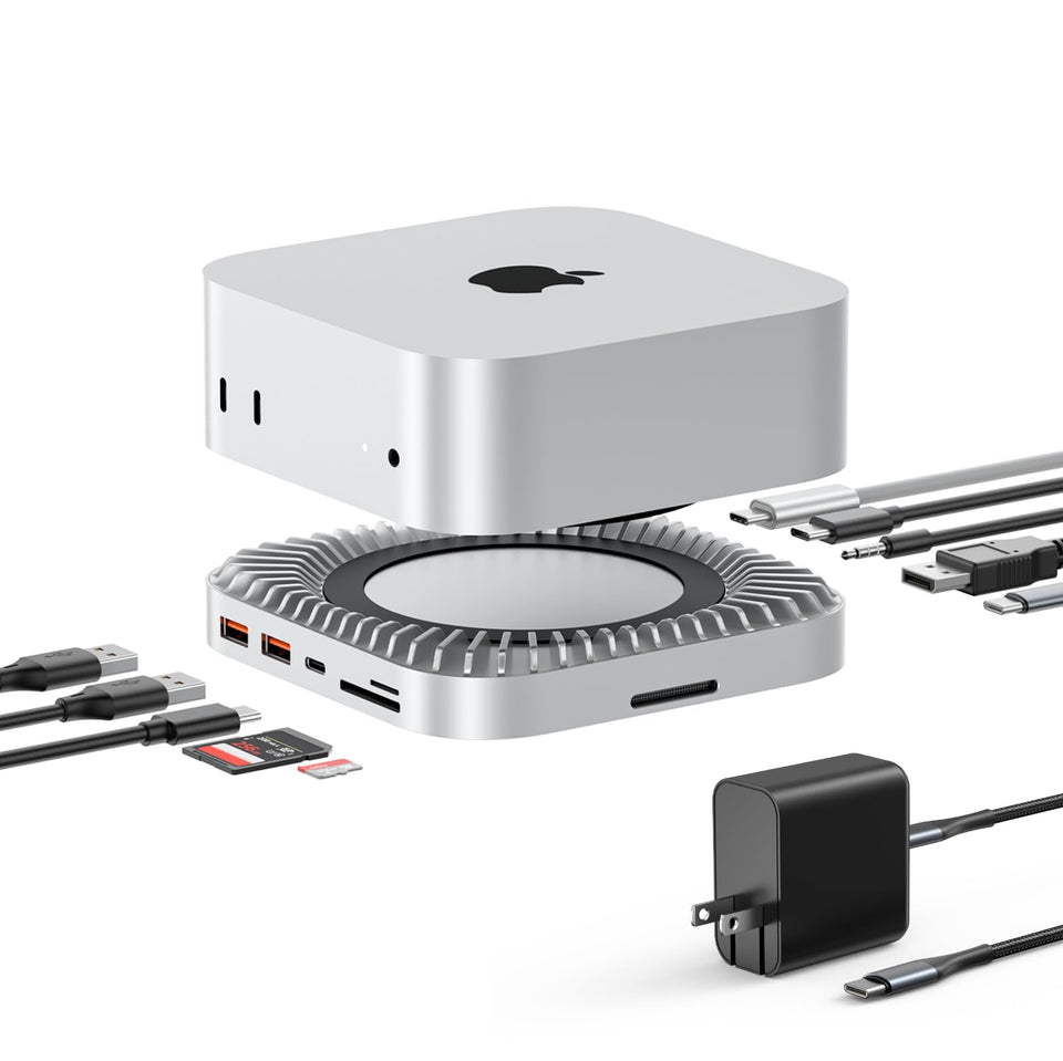 RayCue M4 Dock front USB-A, USB-C, and SD/TF reader for quick access