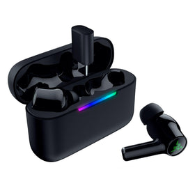 Razer Hammerhead V3 HyperSpeed case and dongle enable seamless 2.4 GHz gaming connectivity