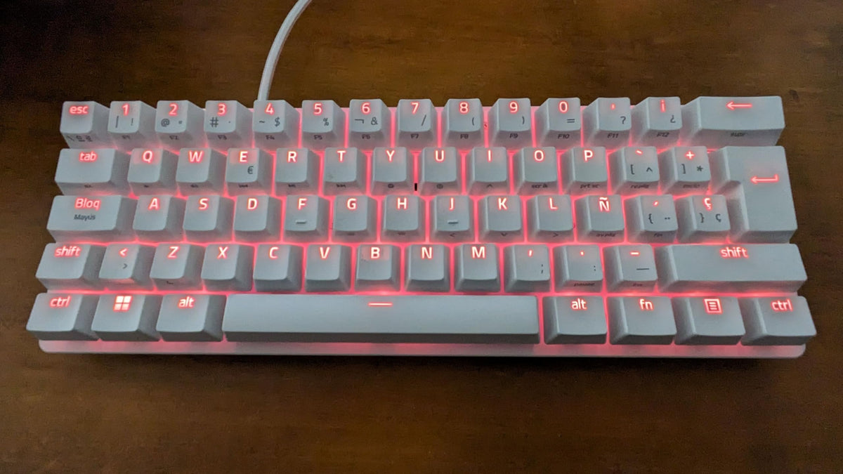 Razer Huntsman Mini renewed packaging and included accessories ensuring ready setup