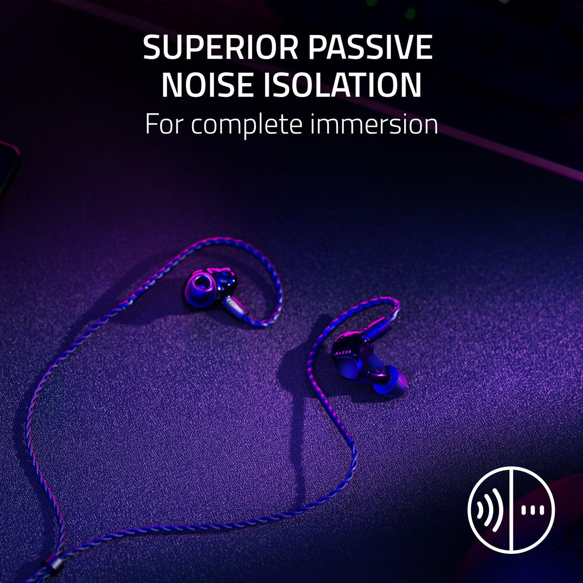 Razer Moray custom ear tips in three sizes enhance comfort
