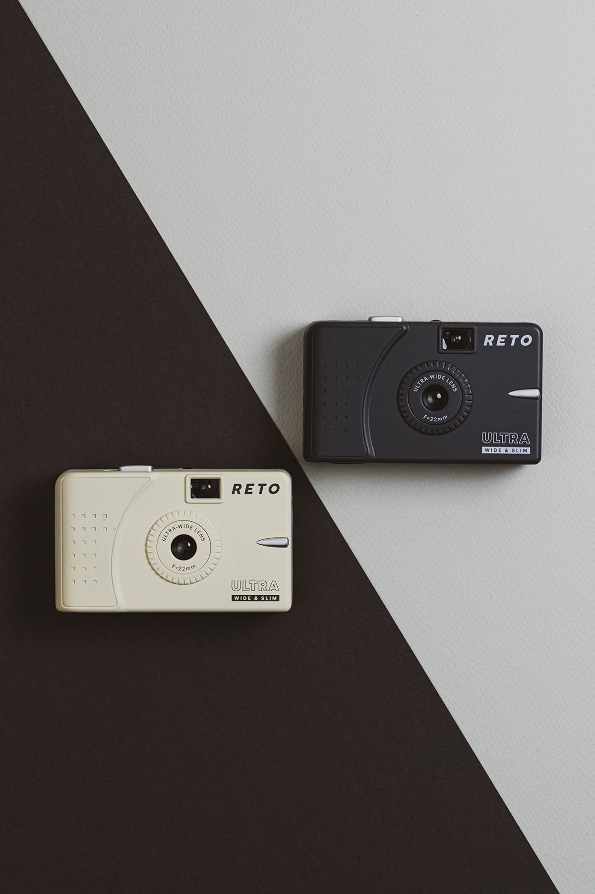 RETO 35mm film compatibility for color or black-and-white negatives.