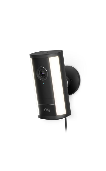 Ring Spotlight Cam Pro retinal 4K video captures detail for home security.