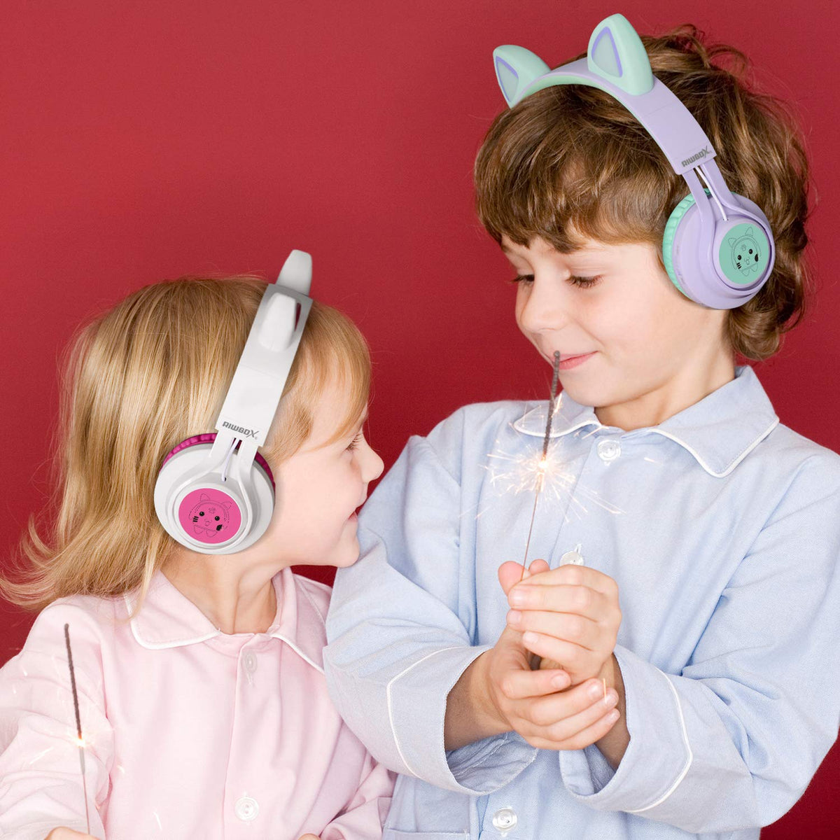 Riwbox CT-7 worn on head to show size and comfortable fit for kids