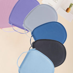 RIYADAone hard case nylon exterior shields headphones on daily commutes