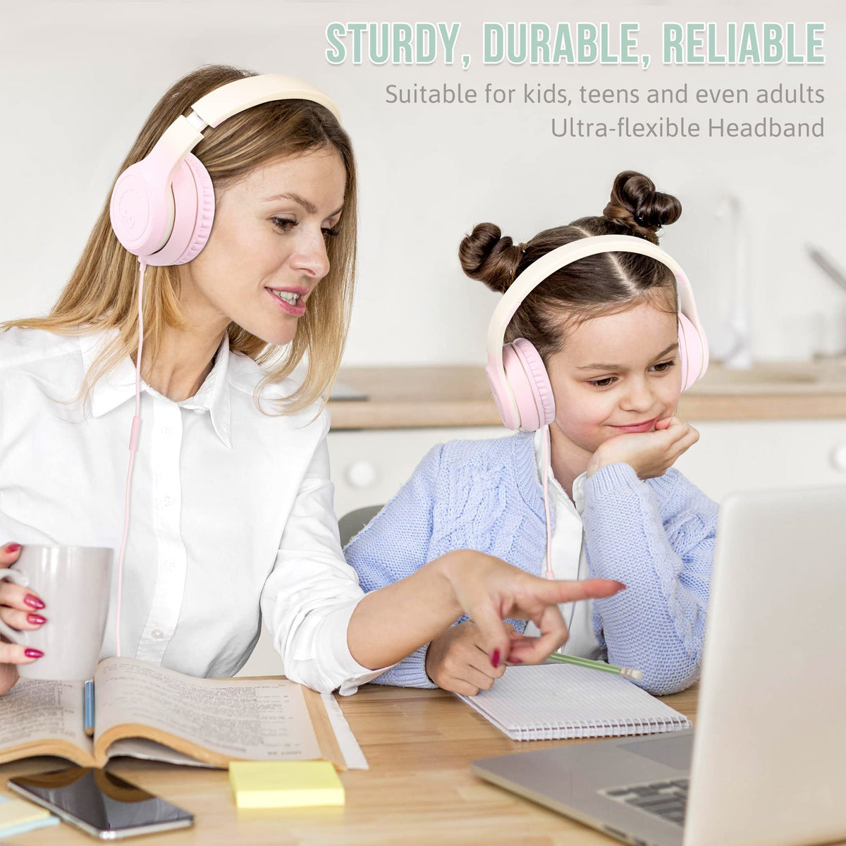 Rockpapa L22 ideal for classroom, travel, and home learning