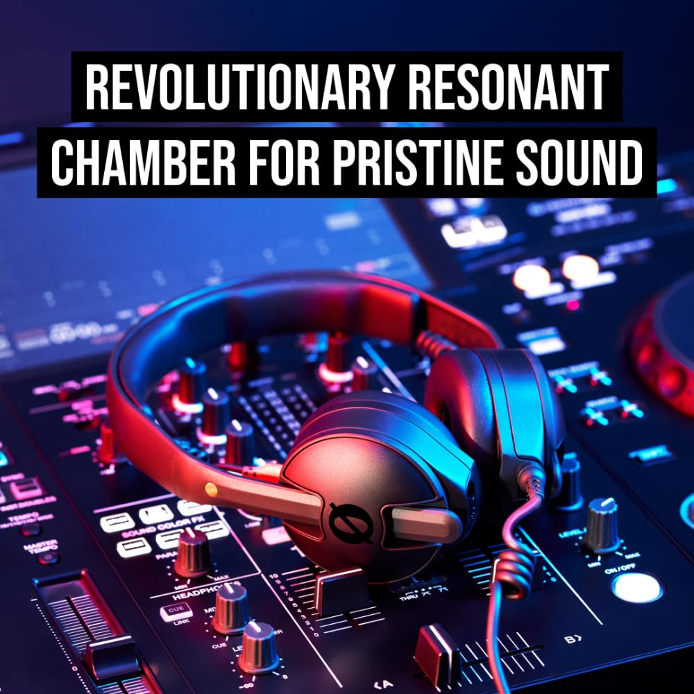 RØDE NTH-50 open-design earcups reduce pressure for long sessions