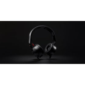 RØDE NTH-50 side view highlights lightweight aluminium frame