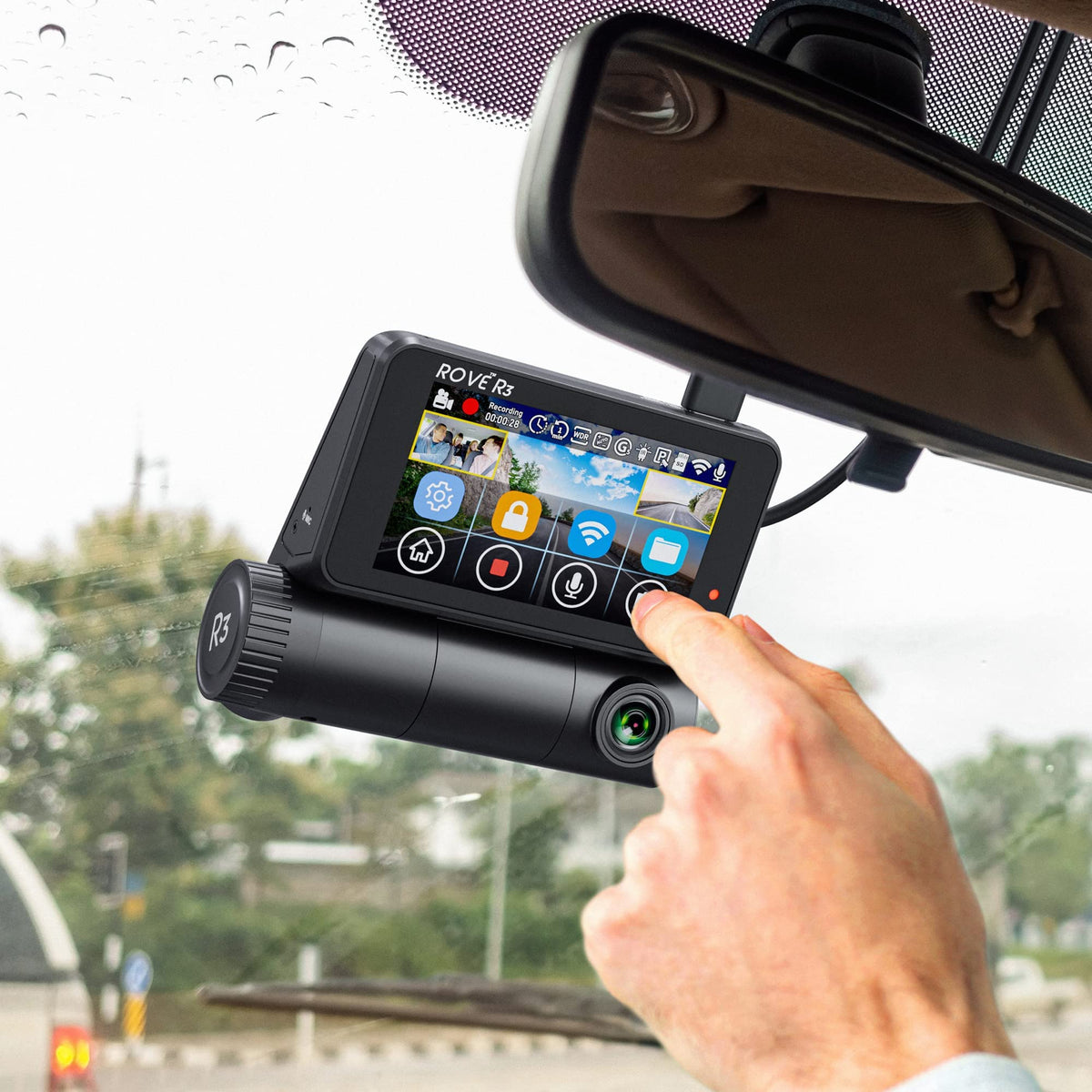ROVE R3 cabin camera captures interior passenger view and events.