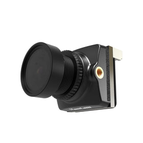 RunCam Night Eagle 3 image clarity with 1000TVL and WDR supports diverse lighting conditions.