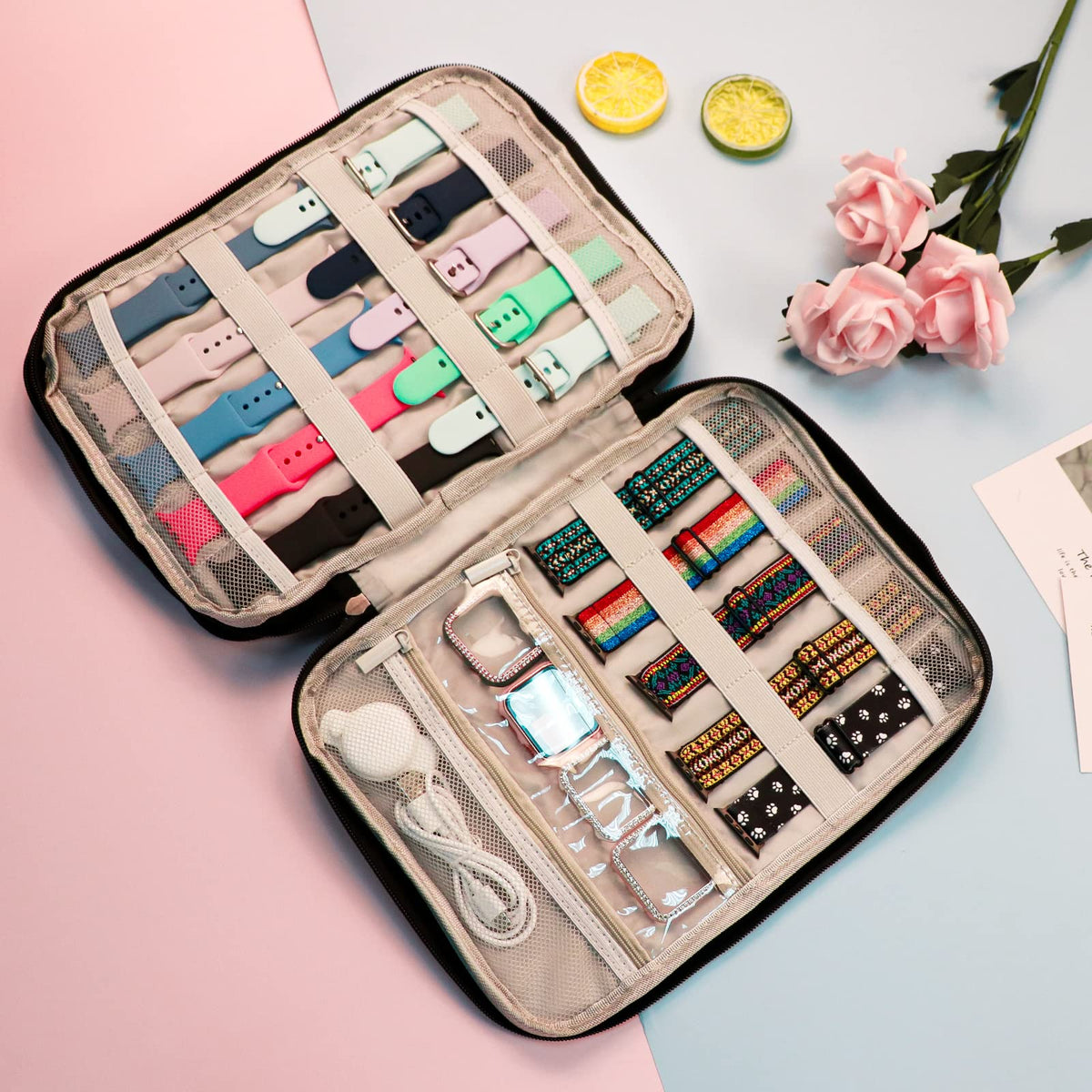 Sambois daisy opened layout displaying organized straps and pockets