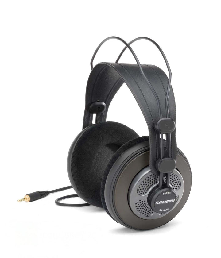 SAMSON SR850G front view showing graphite finish and professional look for studio use