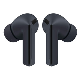 Samsung Galaxy Buds3 FE ANC in action delivering immersive silence for focused listening.