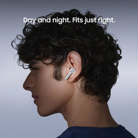 Samsung Galaxy Buds4 Pro AI assistant provides hands-free help and translations.