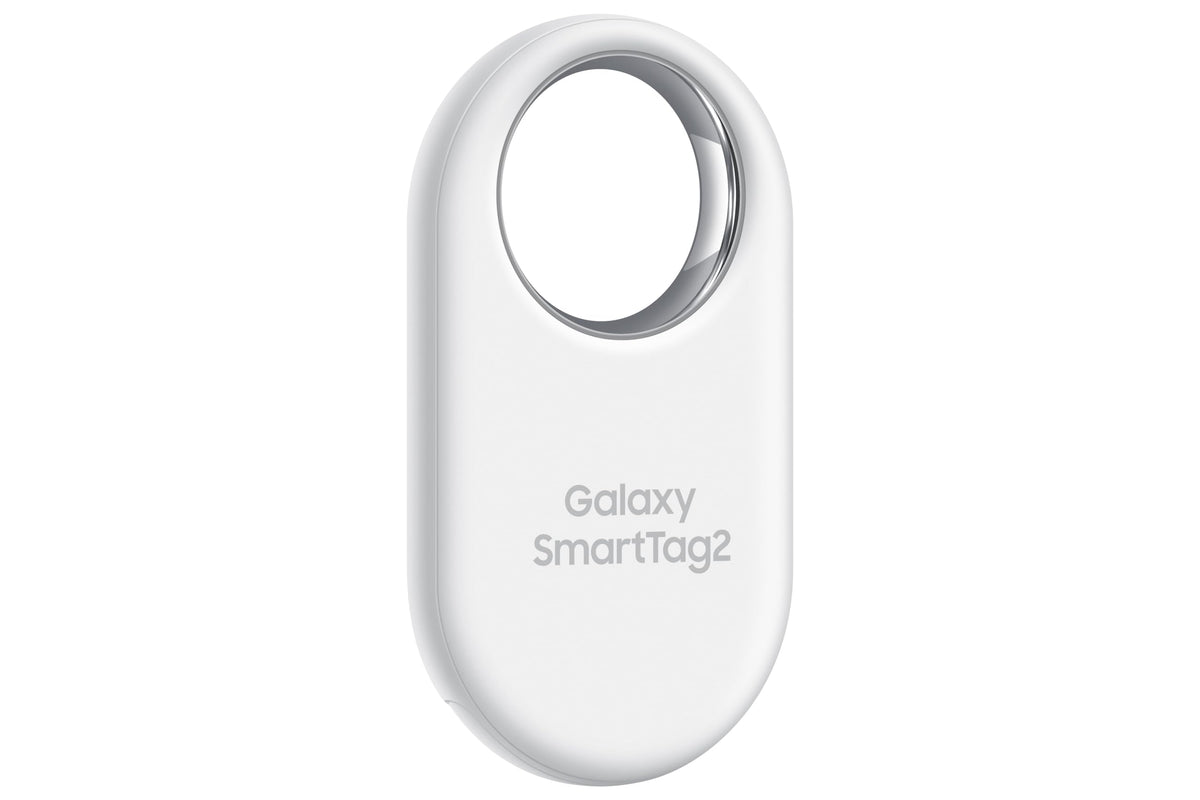 Samsung Galaxy SmartTag2 in a protective case with carabiner
