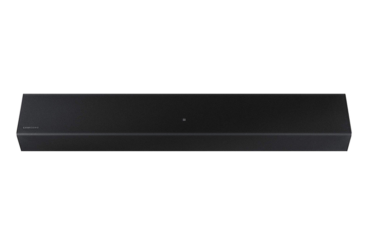 Samsung HW-C400 USB playback port for easy music from USB drives.