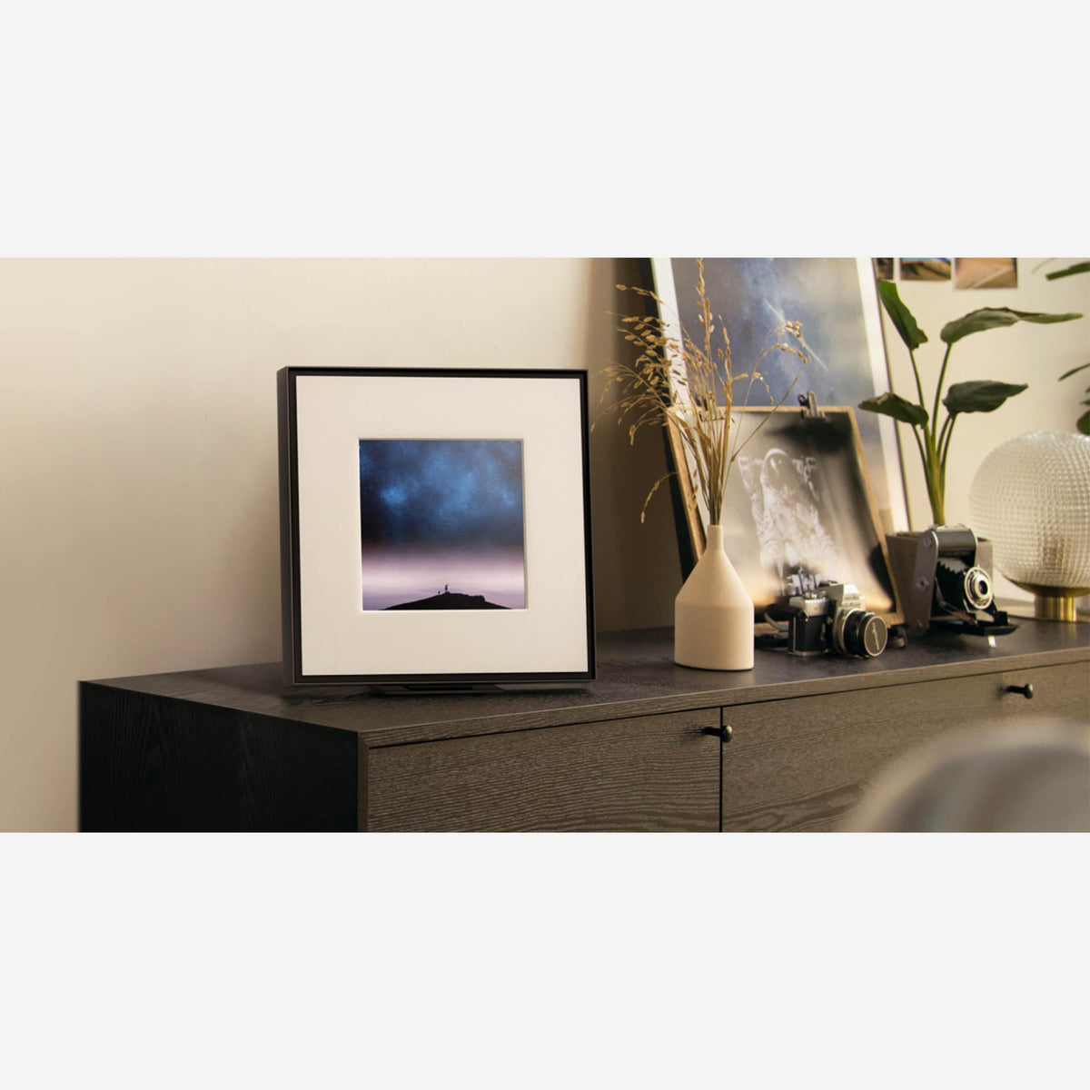 Samsung LS60D integrates smoothly with 2024 Samsung TV setup.