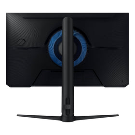 Samsung Odyssey G30D in-game setup showcasing responsive visuals