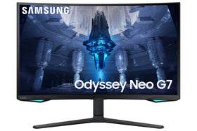 Samsung Odyssey Neo G7 Quantum Matrix panel for precise contrast and immersive gaming.