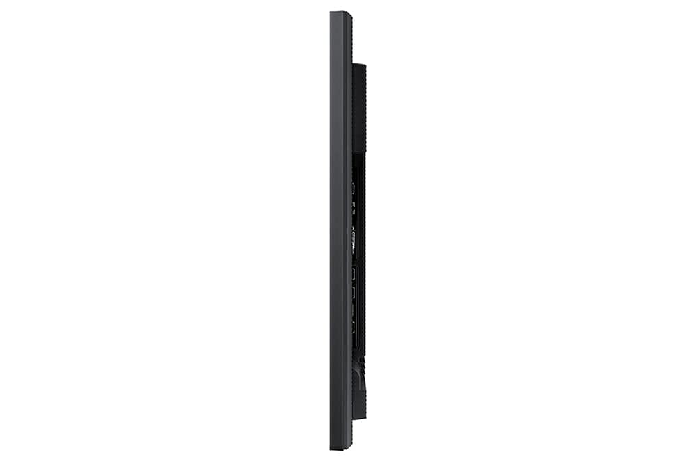 Intelligent UHD upscaling enhances standard content on the QM55R