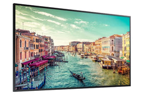 Slim 9.2 mm bezel on Samsung QM55R enables clean, modern signage installation