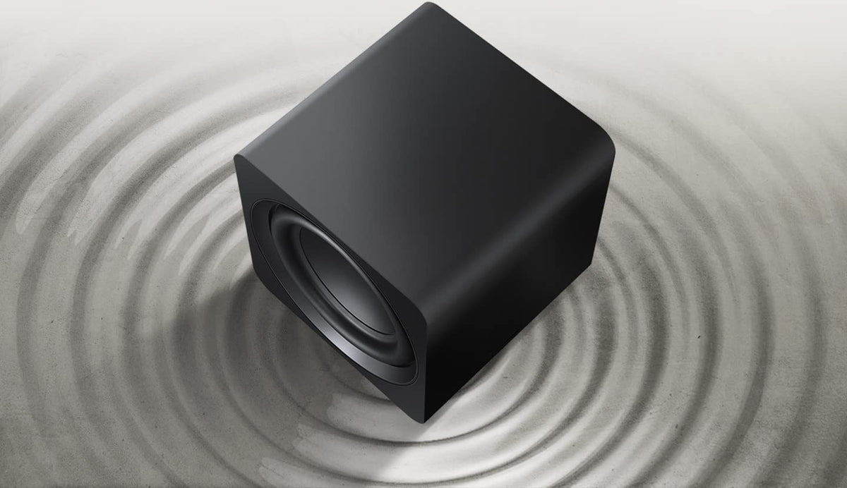 Samsung SWA-W510 room-filling bass enhances overall sound experience.