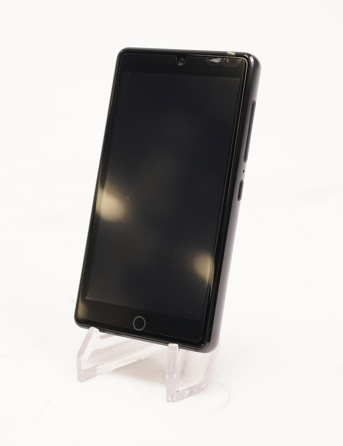 Samvix iPlatinum Q6 32GB storage with expandable memory for more music.