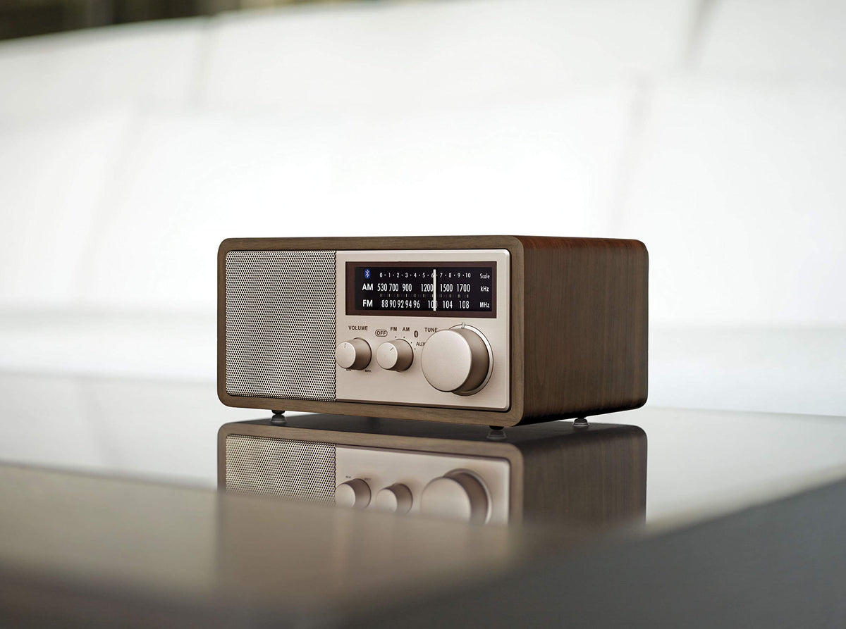 Sangean WR-16SE Bluetooth streaming enables wireless listening