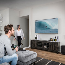 Sanyun SW206 studio-mode switch visualizes dual-mode versatility for creators.